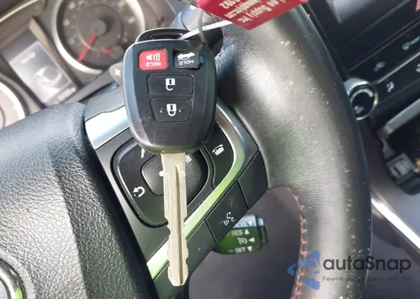 2016 Toyota Camry Se from USA, damaged, VIN 4T1BF1FK5GU243579